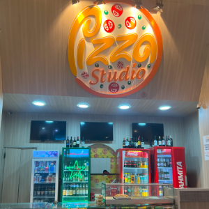 Pizza Studio